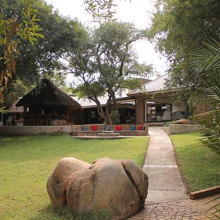 Idube Game Reserve サビ・サンド動物保護区 エクステリア 写真